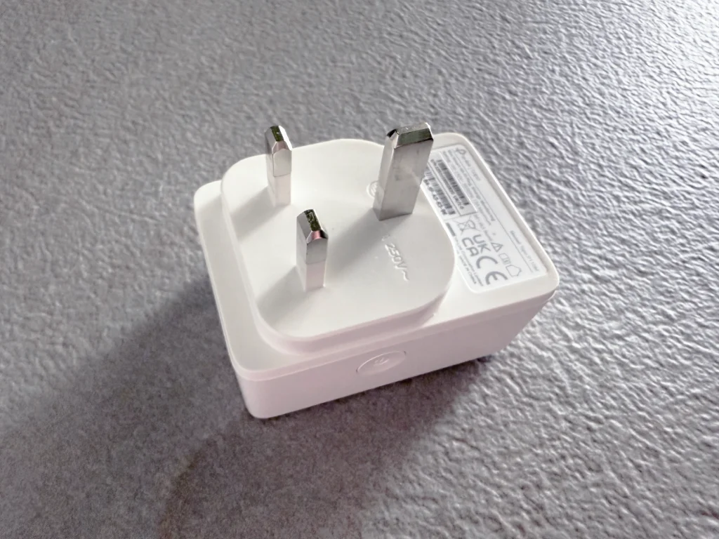 Tapo P110M back view