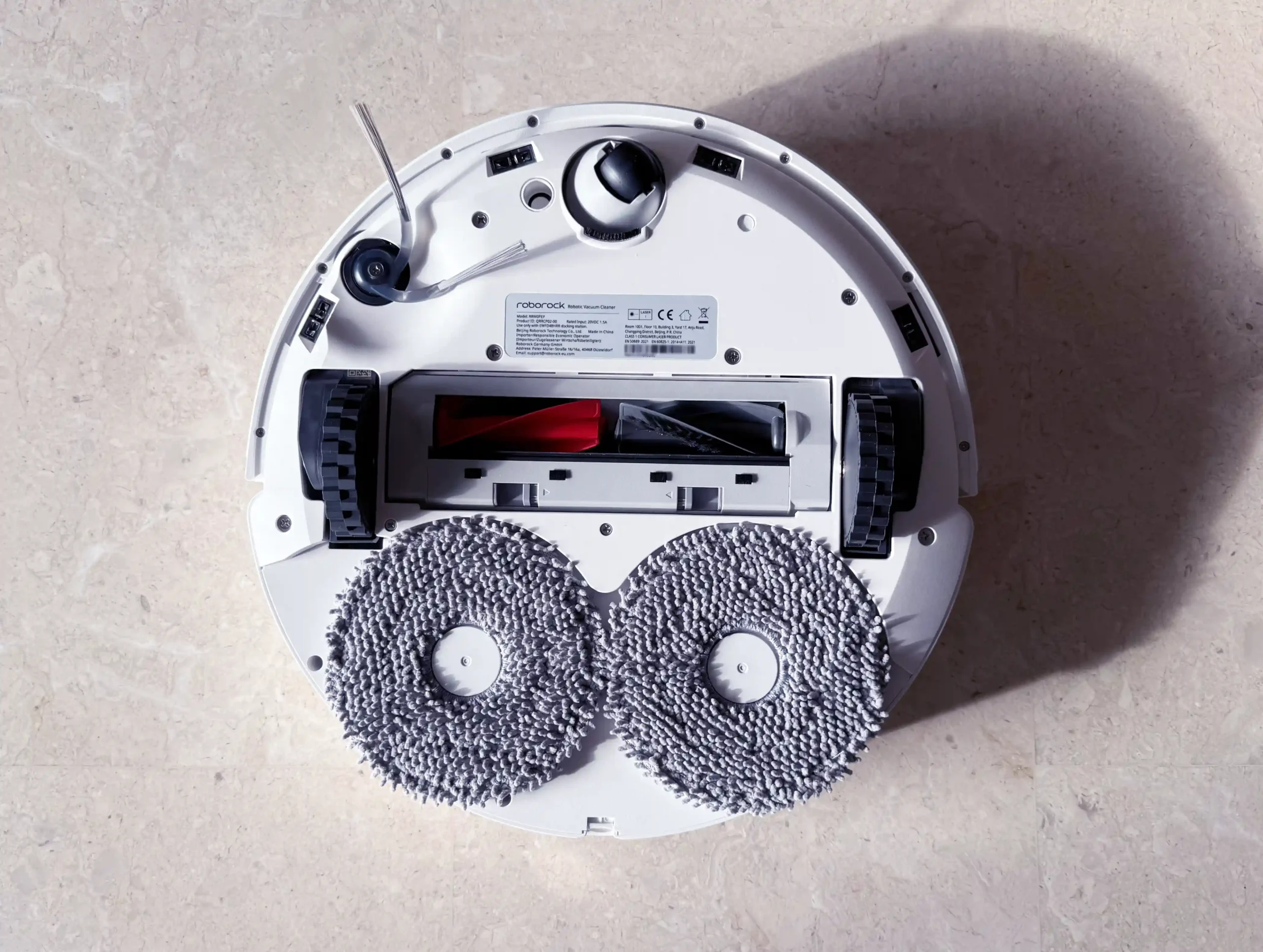 Roborock Qrevo C Pro underside
