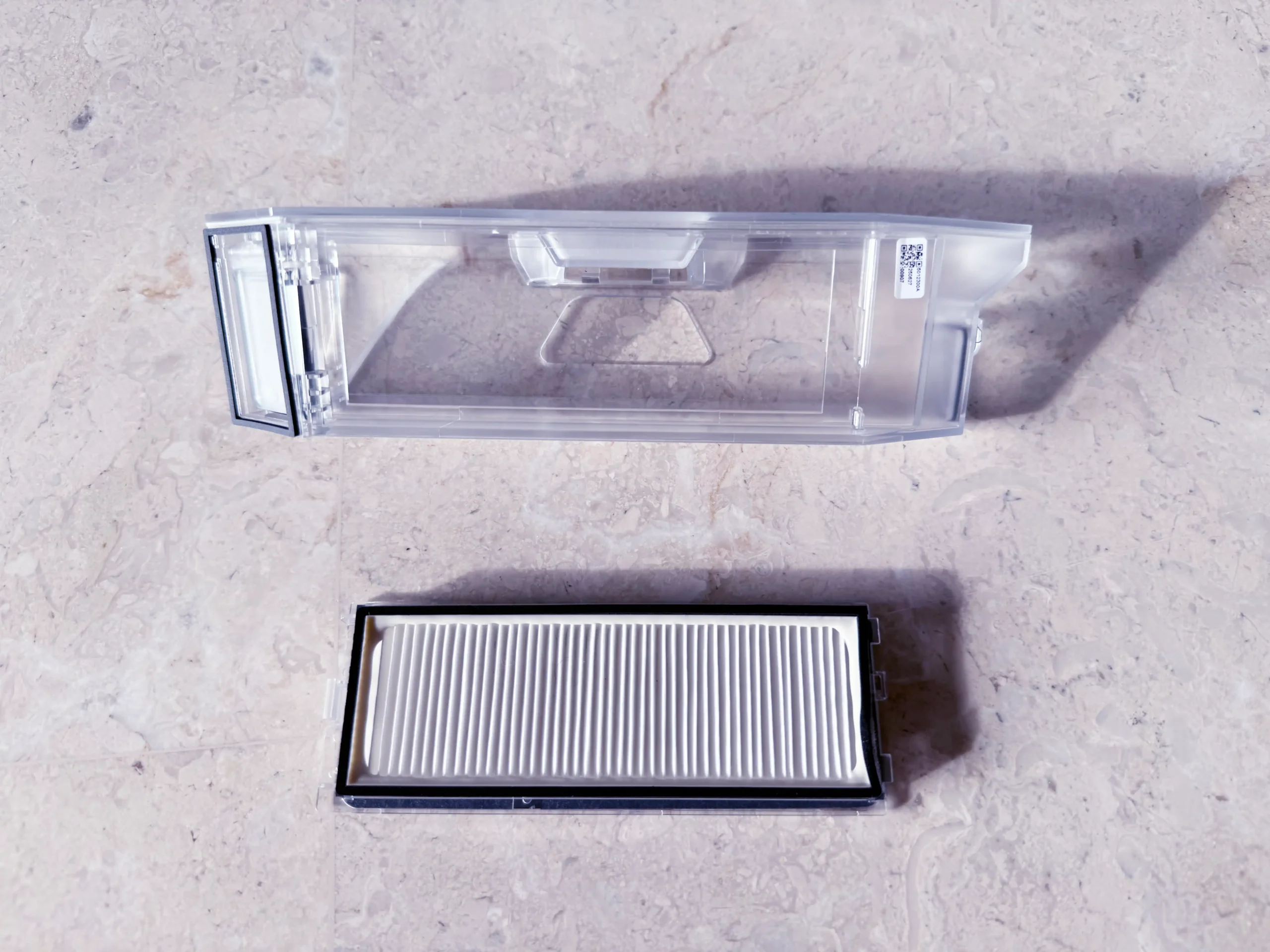 Roborock Qrevo C Pro dust bin and filter